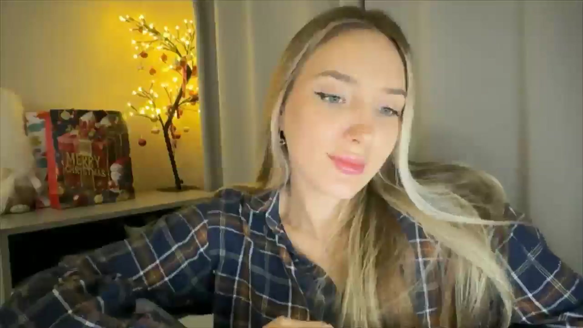 Gallery image thumbnail from My_Diana's myfreecams stream on, 01/12/2025, 17:03 image 20 of 20