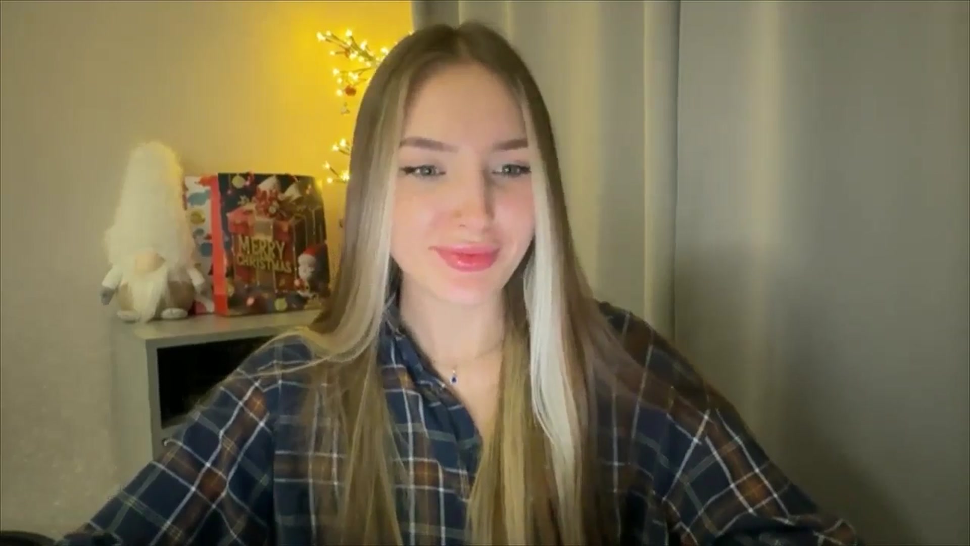 Gallery image thumbnail from My_Diana's myfreecams stream on, 01/12/2025, 23:04 image 17 of 20