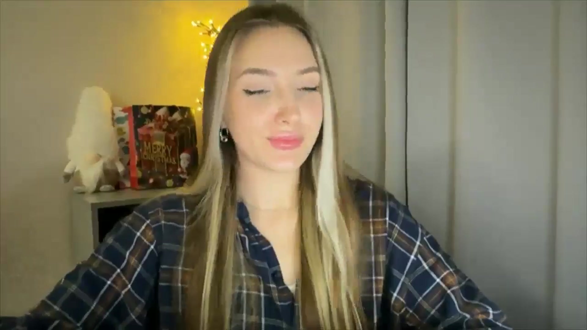 Gallery image thumbnail from My_Diana's myfreecams stream on, 01/12/2025, 23:04 image 10 of 20