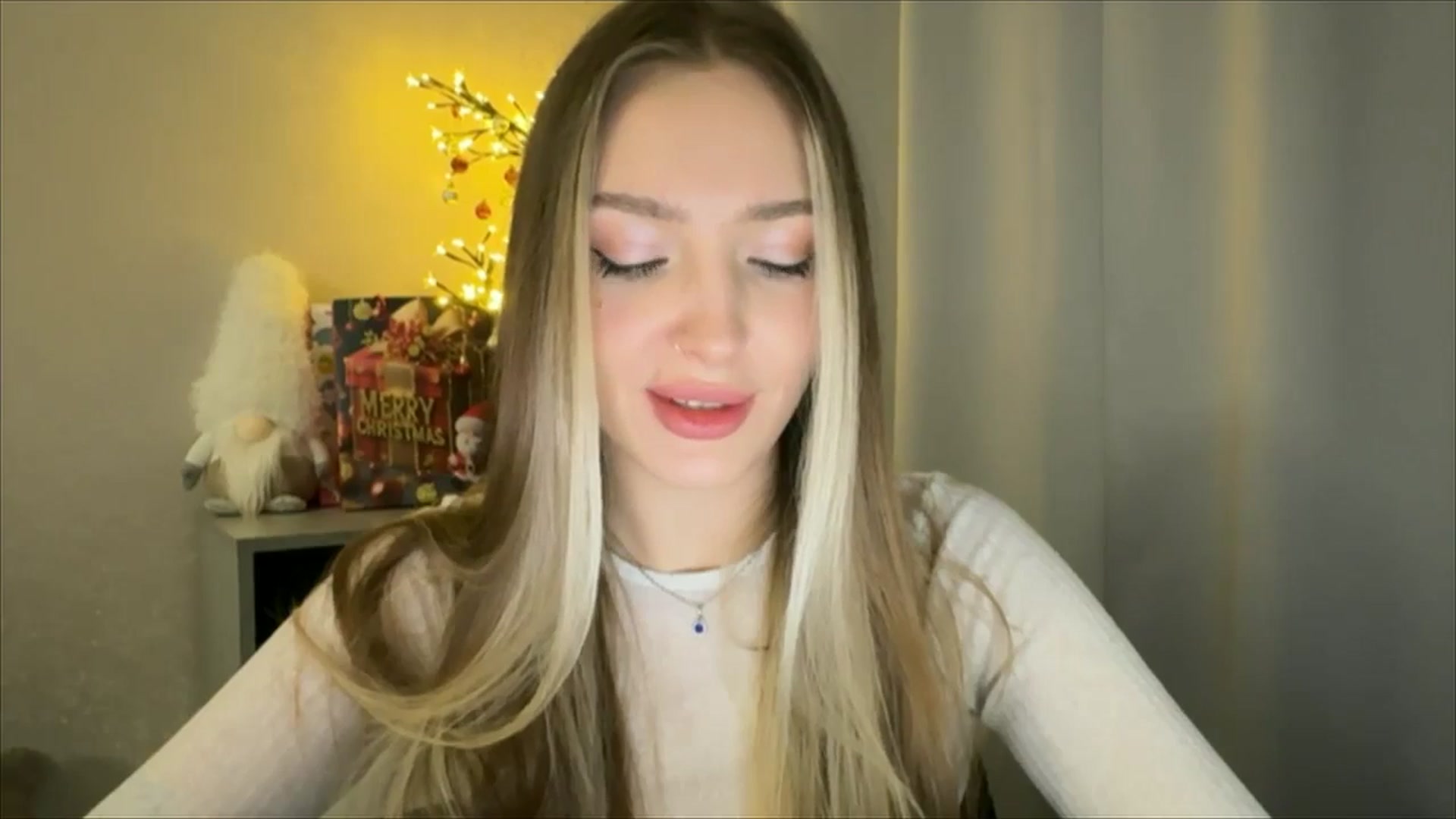 Gallery image thumbnail from My_Diana's myfreecams stream on, 01/15/2025, 16:14 image 10 of 20
