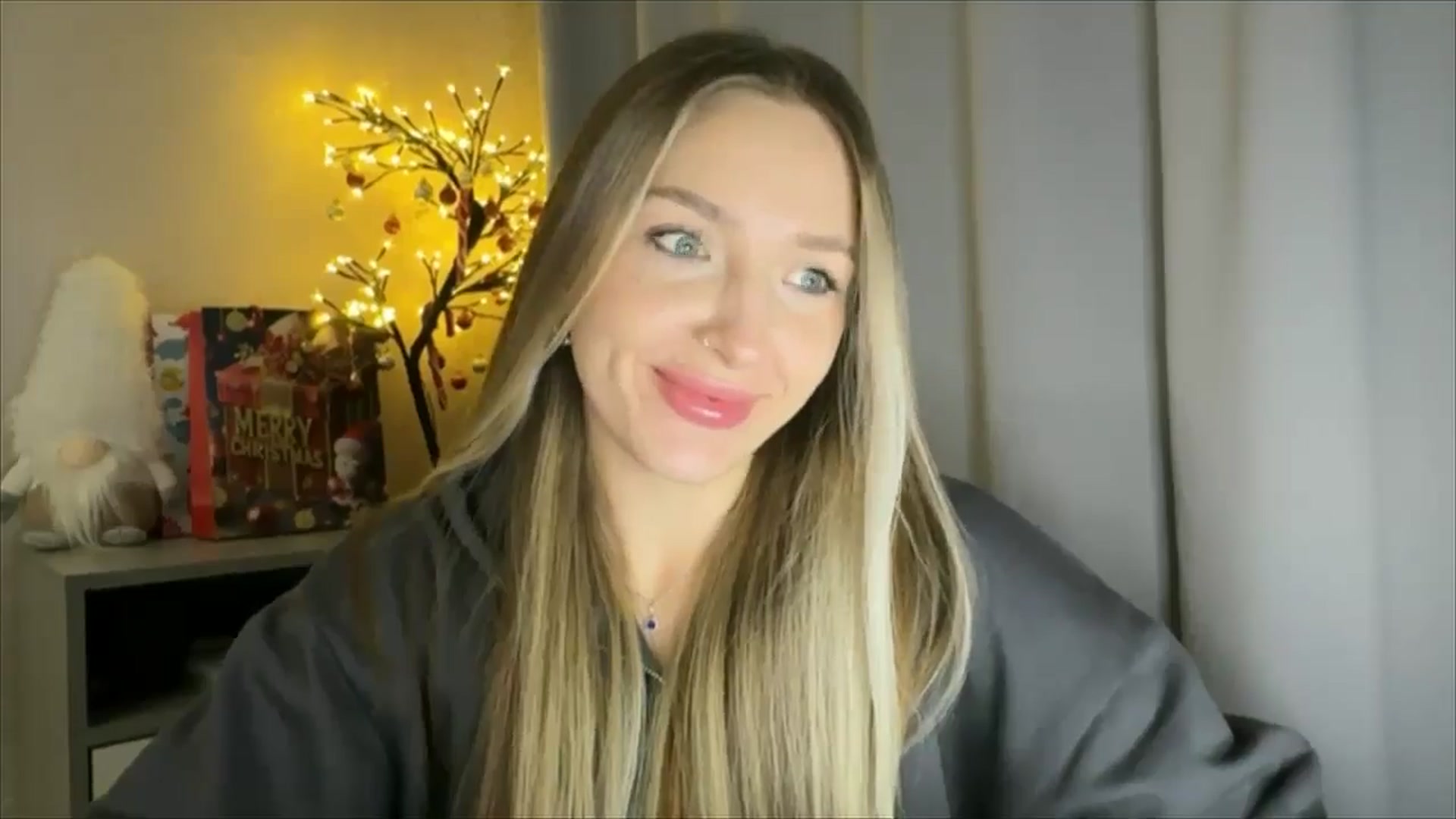Gallery image thumbnail from My_Diana's myfreecams stream on, 01/18/2025, 16:49 image 9 of 20
