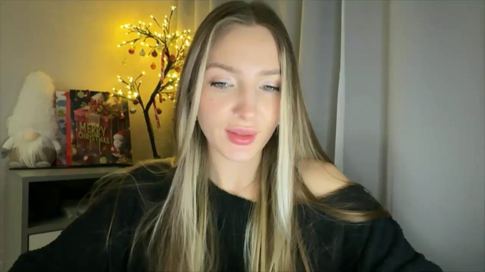 Gallery image thumbnail from My_Diana's myfreecams stream on, 01/21/2025, 23:25 image 14 of 20