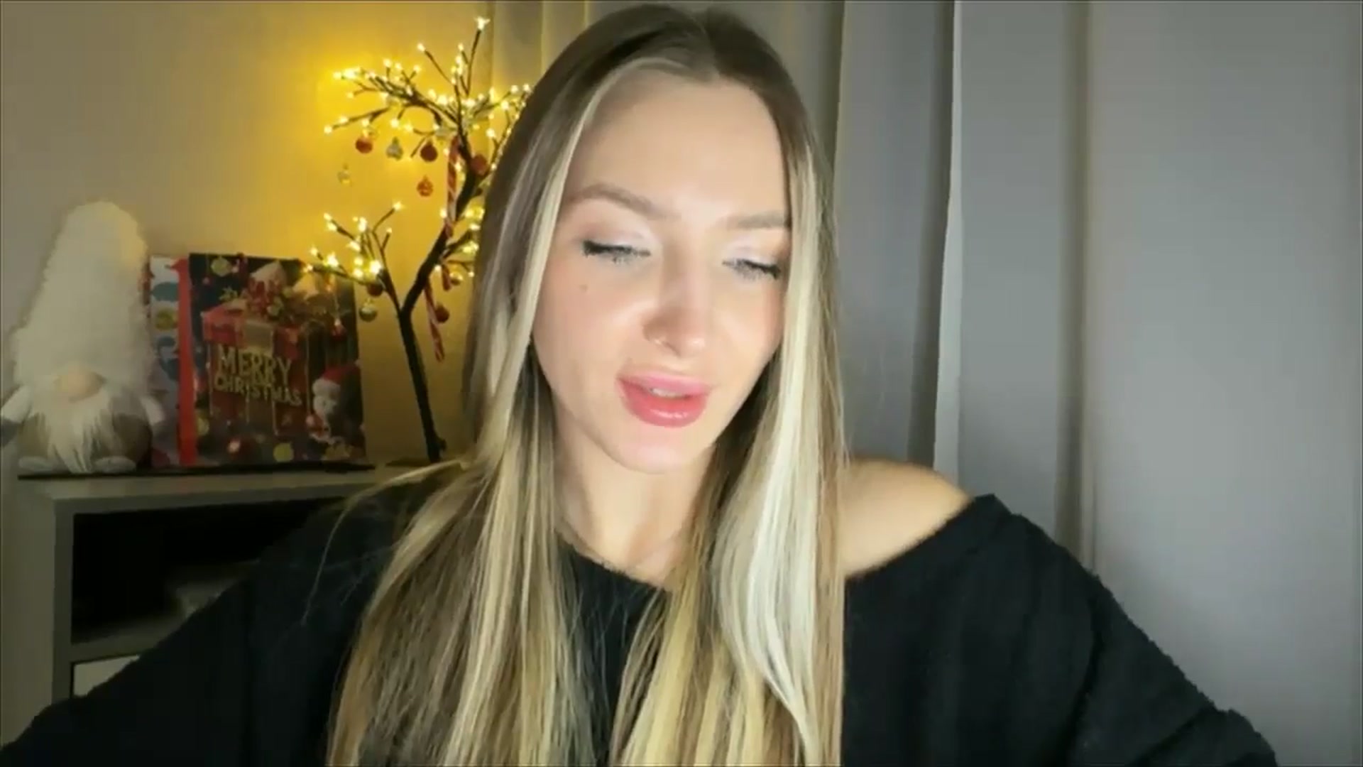 Gallery image thumbnail from My_Diana's myfreecams stream on, 01/21/2025, 23:25 image 6 of 20