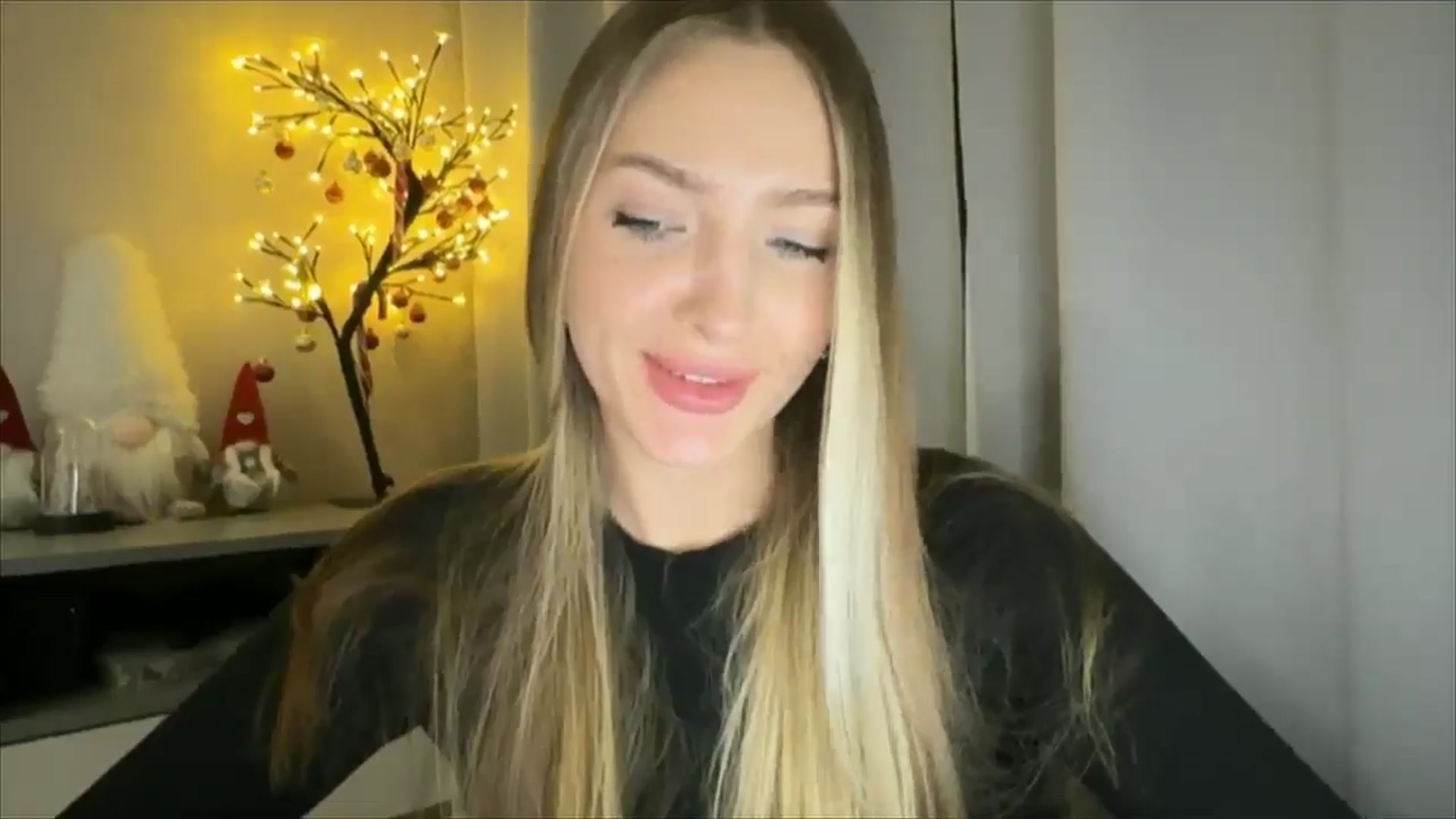 Gallery image thumbnail from My_Diana's myfreecams stream on, 01/22/2025, 16:13 image 18 of 20