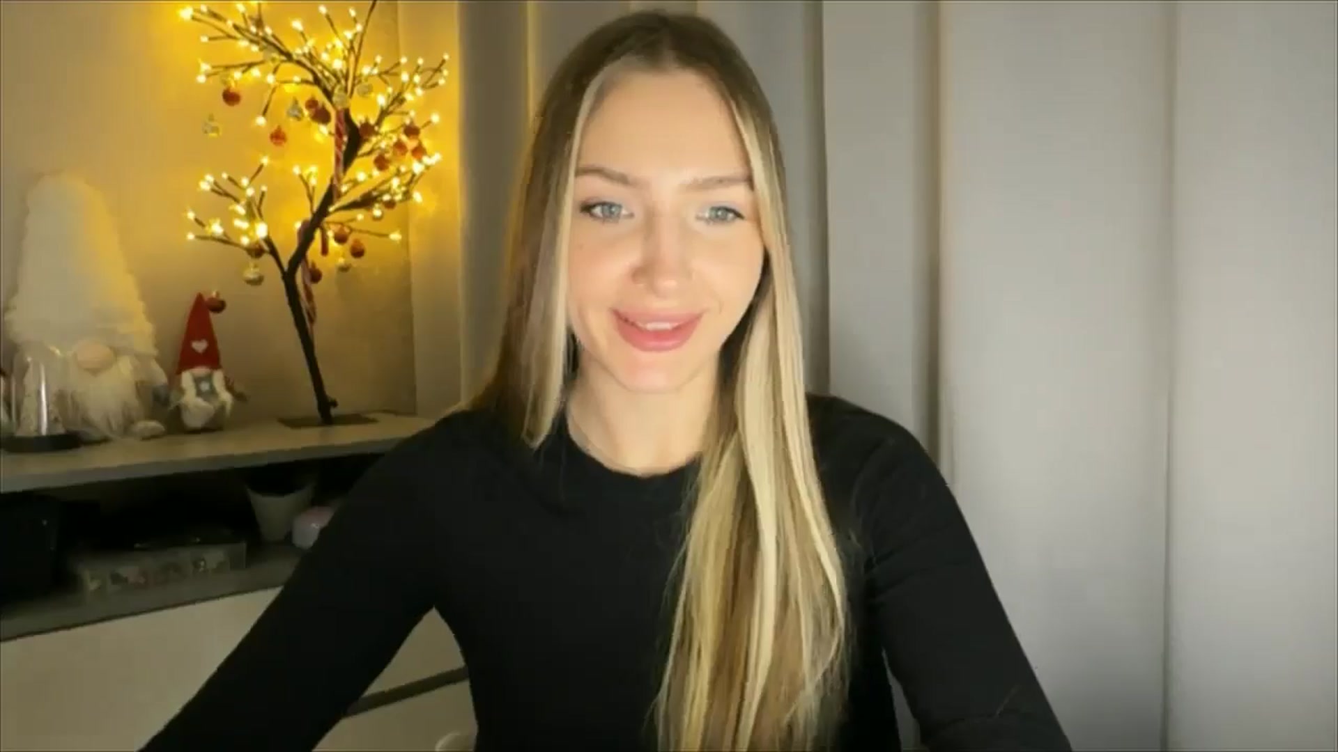 Gallery image thumbnail from My_Diana's myfreecams stream on, 01/22/2025, 16:13 image 12 of 20