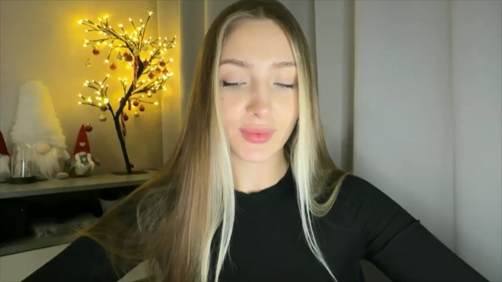 Gallery image thumbnail from My_Diana's myfreecams stream on, 01/22/2025, 16:13 image 16 of 20