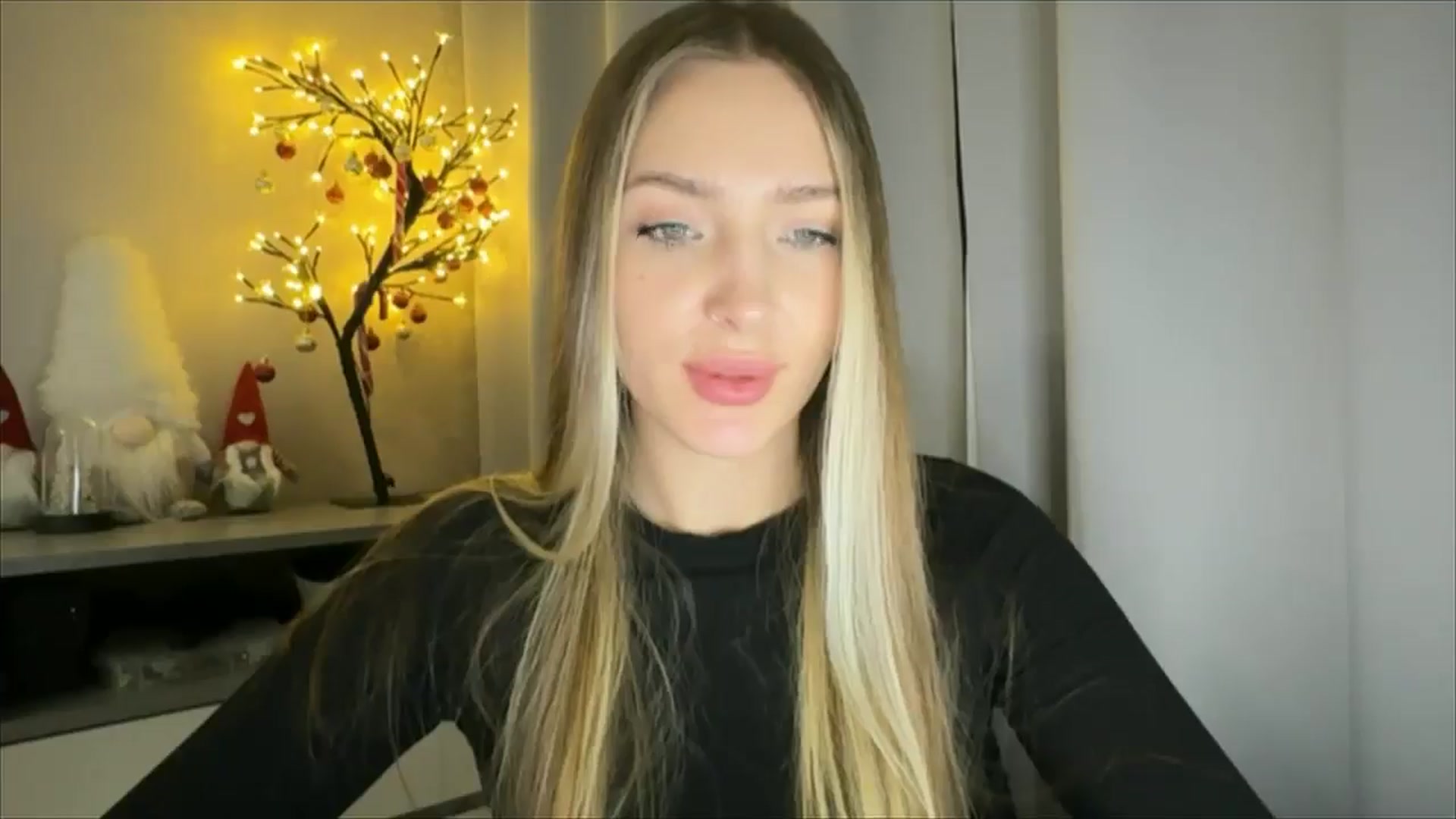 Gallery image thumbnail from My_Diana's myfreecams stream on, 01/22/2025, 16:13 image 19 of 20