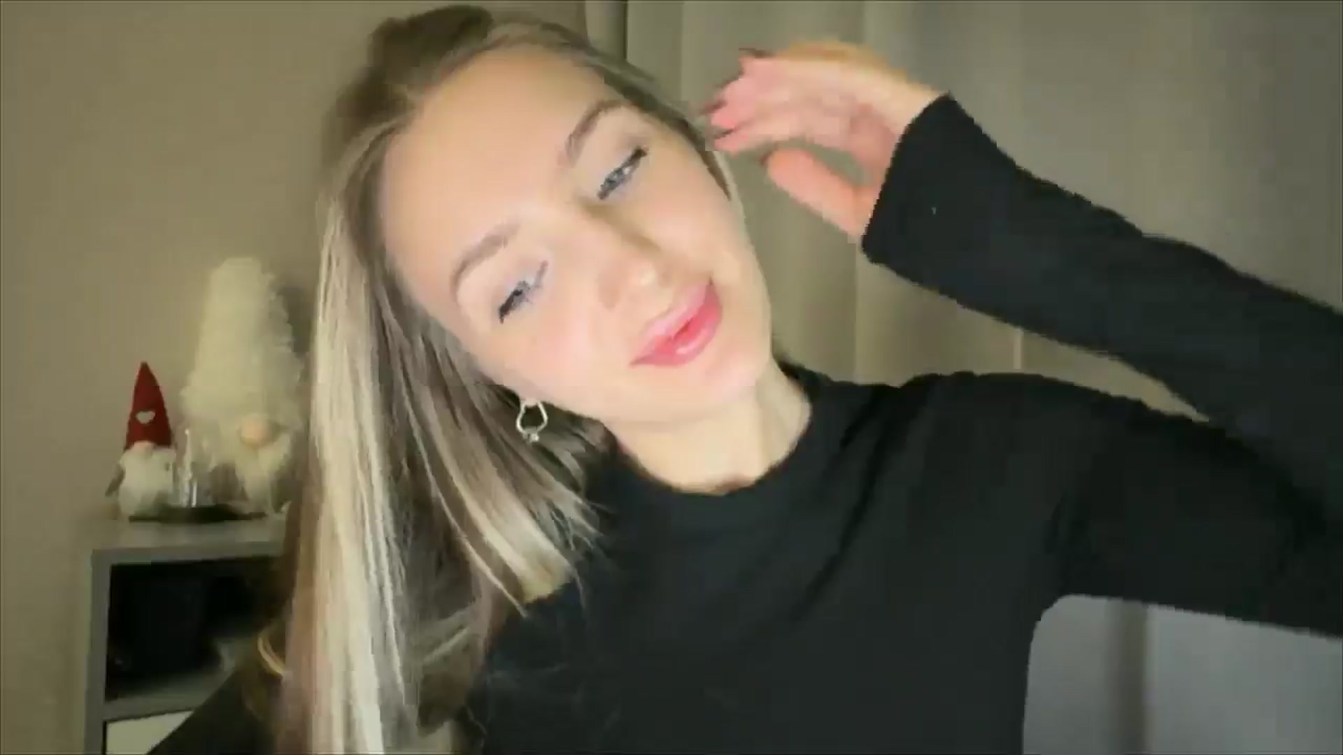 Gallery image thumbnail from My_Diana's myfreecams stream on, 01/22/2025, 23:05 image 3 of 20