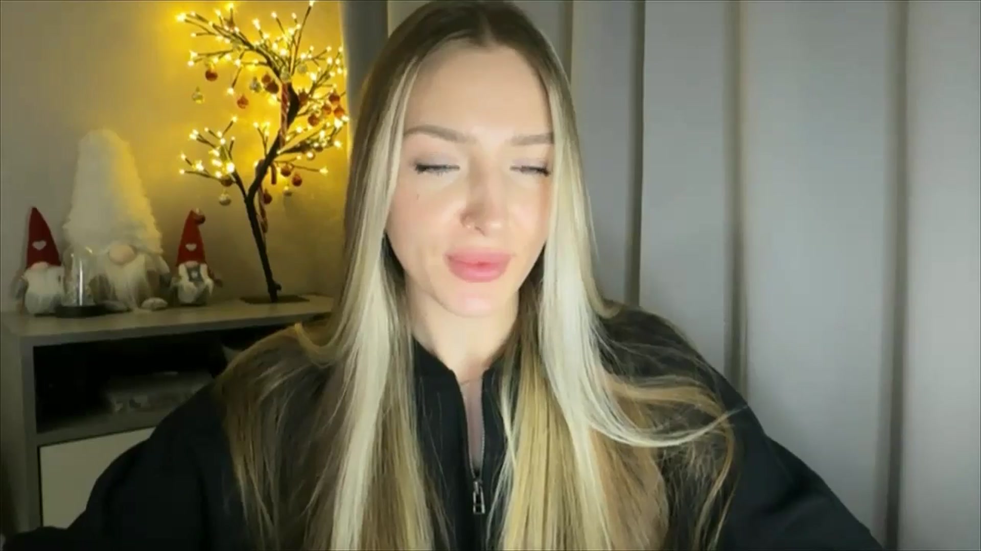 Gallery image thumbnail from My_Diana's myfreecams stream on, 01/23/2025, 17:12 image 11 of 20
