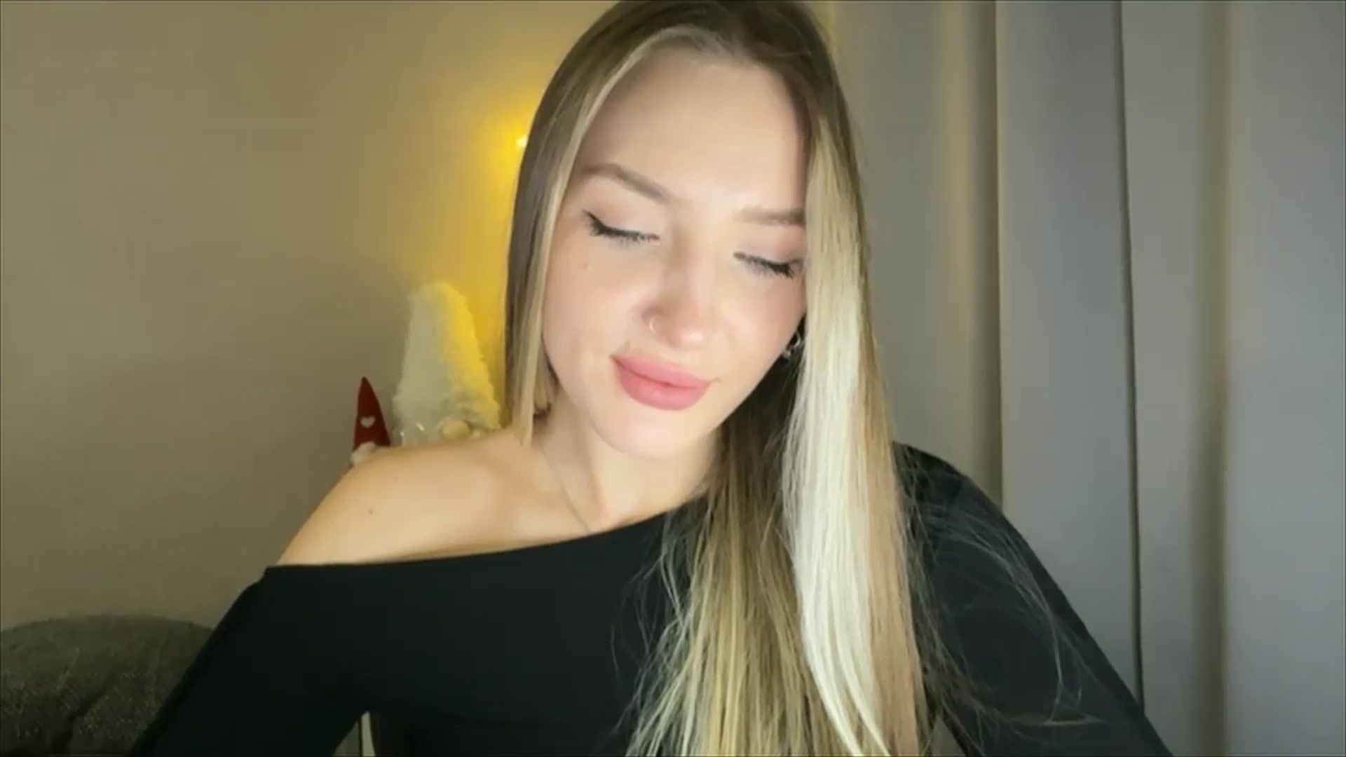 Gallery image thumbnail from My_Diana's myfreecams stream on, 01/25/2025, 15:41 image 20 of 20