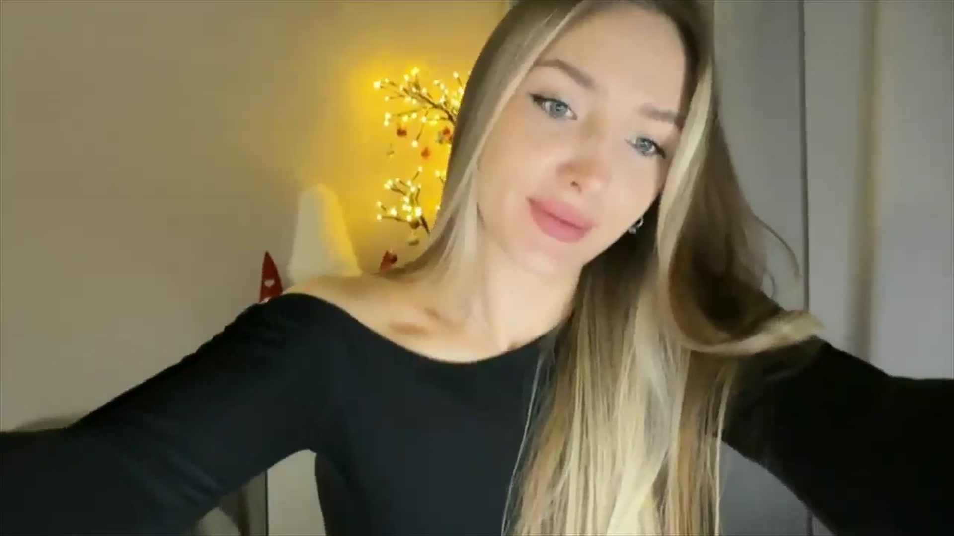 Gallery image thumbnail from My_Diana's myfreecams stream on, 01/25/2025, 15:41 image 2 of 20