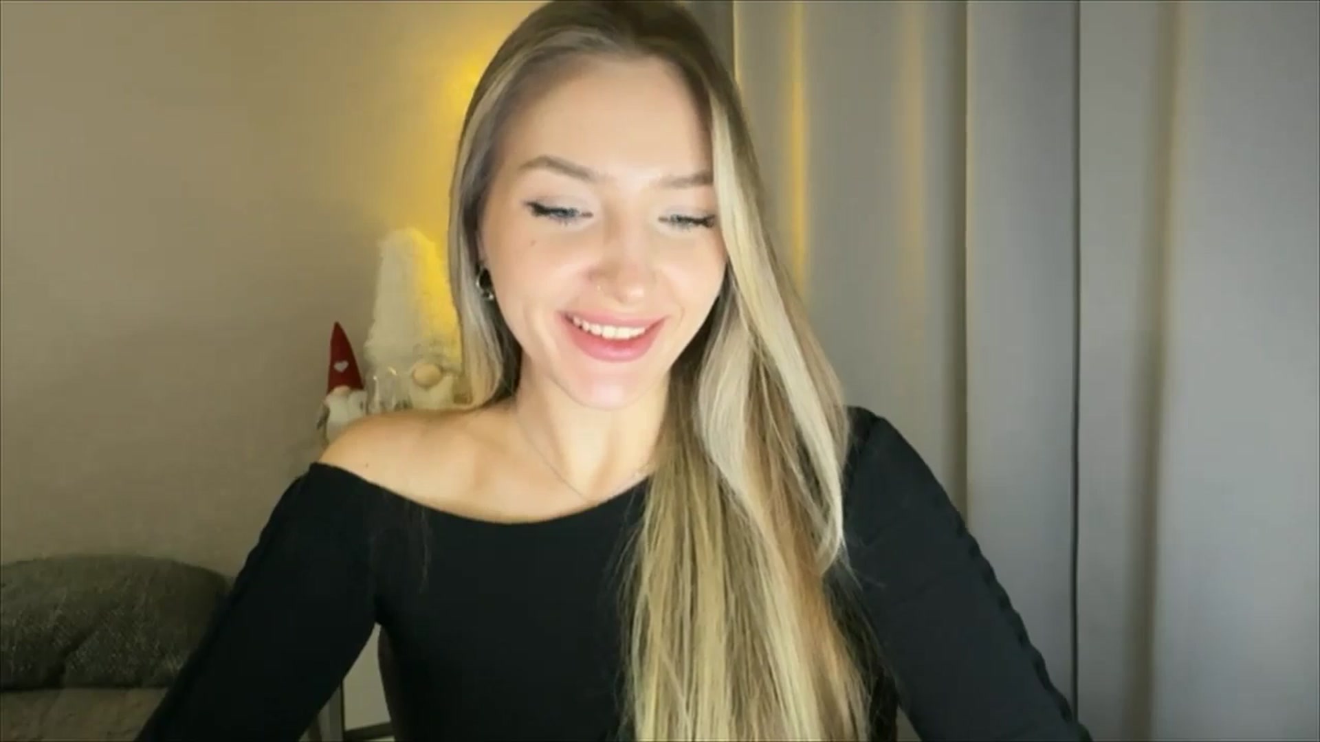 Gallery image thumbnail from My_Diana's myfreecams stream on, 01/25/2025, 17:08 image 4 of 20