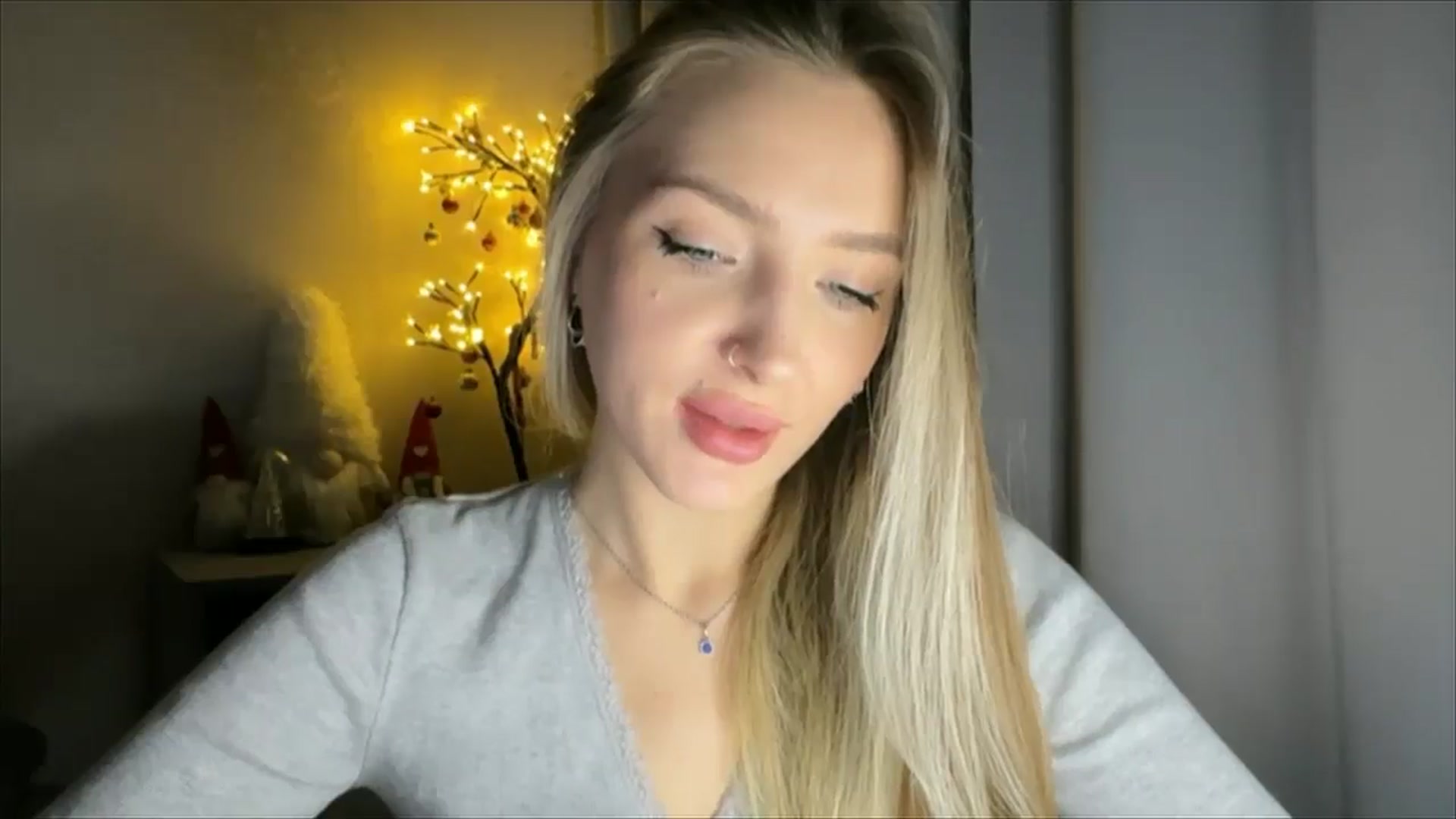 Gallery image thumbnail from My_Diana's myfreecams stream on, 01/26/2025, 17:10 image 9 of 20