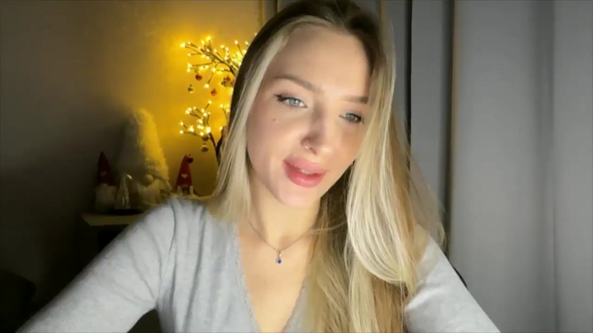 Gallery image thumbnail from My_Diana's myfreecams stream on, 01/26/2025, 17:10 image 14 of 20