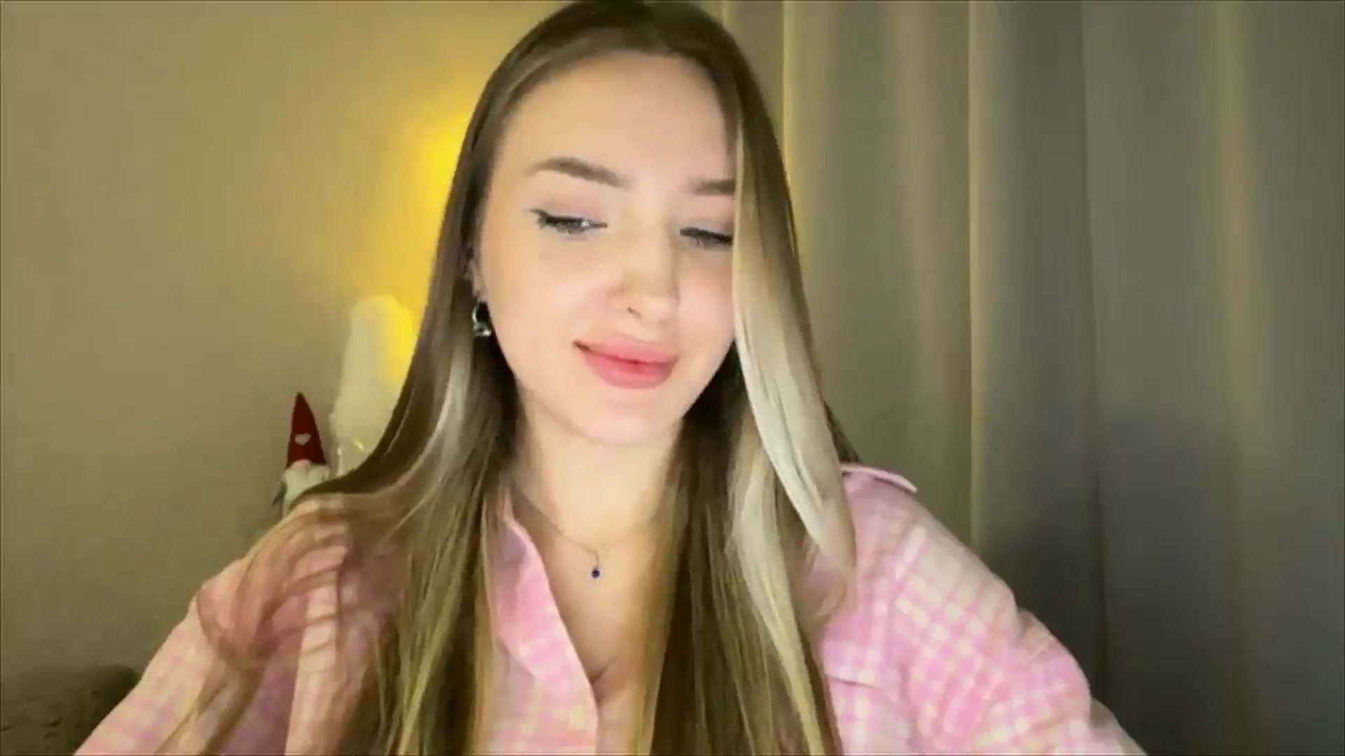 Gallery image thumbnail from My_Diana's myfreecams stream on, 01/28/2025, 22:29 image 7 of 20
