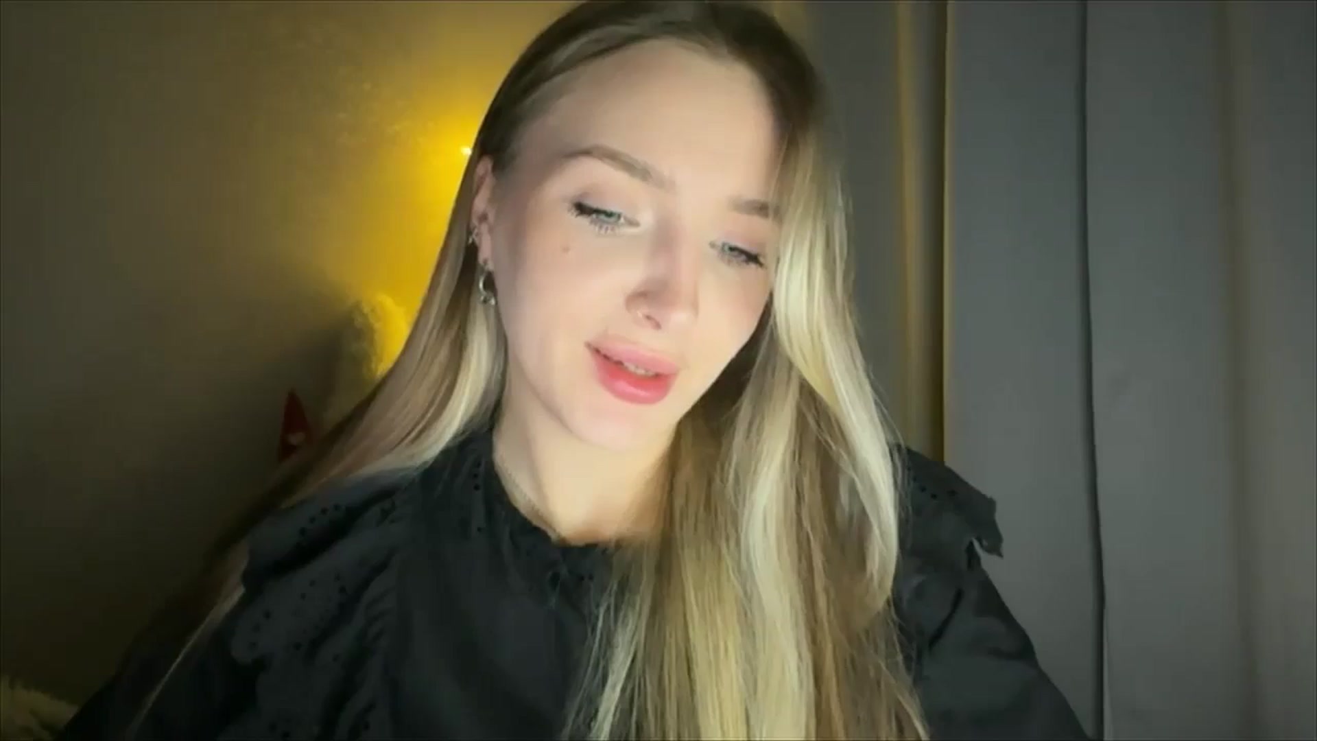Gallery image thumbnail from My_Diana's myfreecams stream on, 01/29/2025, 16:49 image 5 of 20