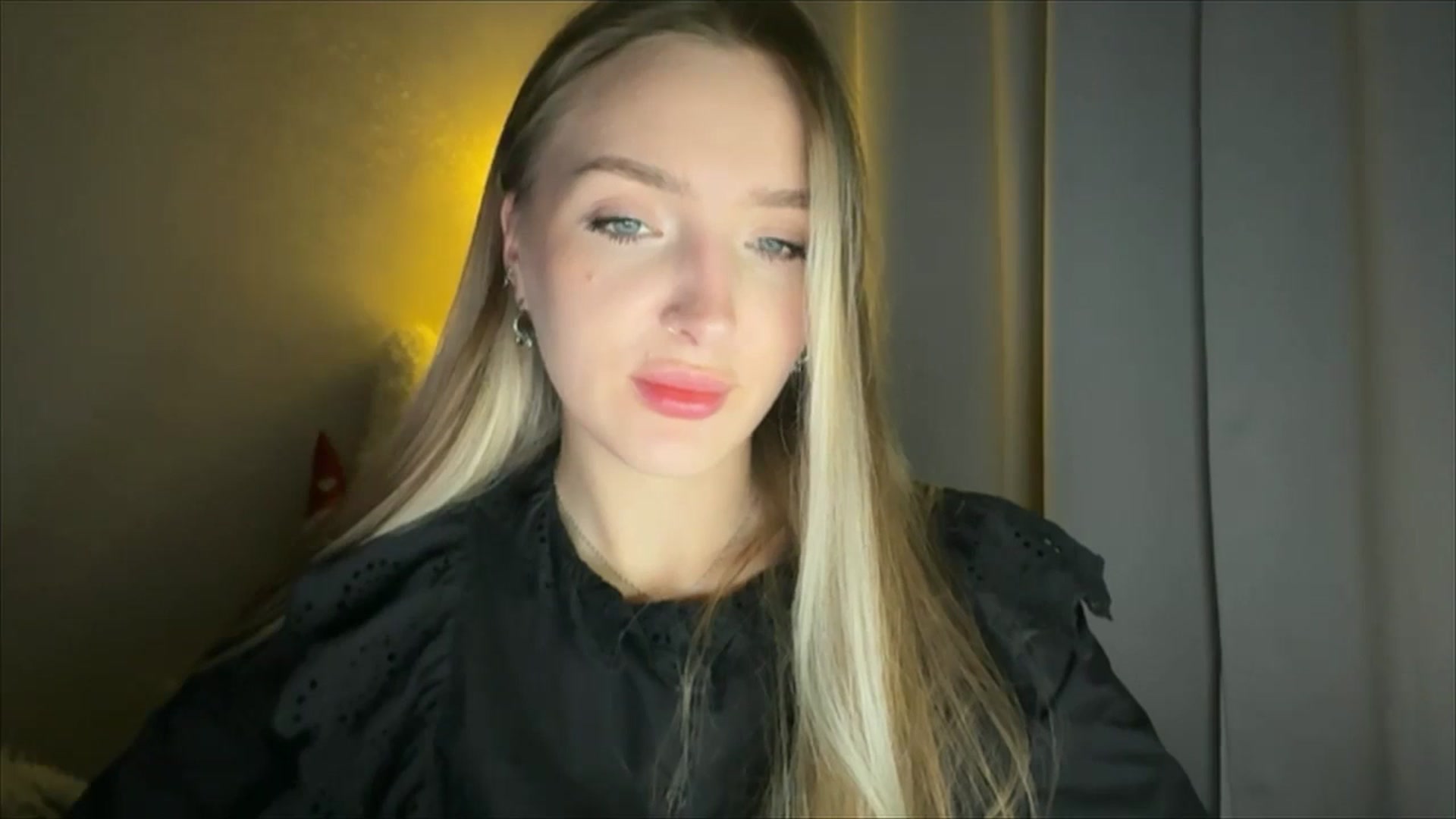 Gallery image thumbnail from My_Diana's myfreecams stream on, 01/29/2025, 16:49 image 4 of 20