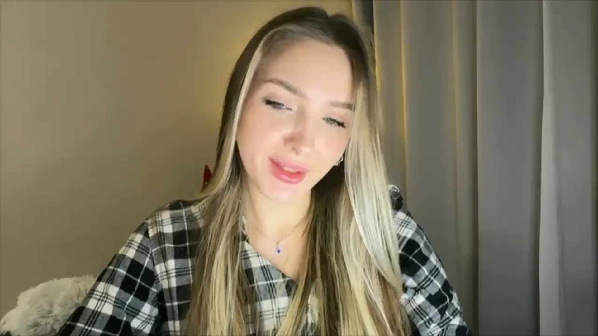 Gallery image thumbnail from My_Diana's myfreecams stream on, 01/29/2025, 23:27 image 7 of 20