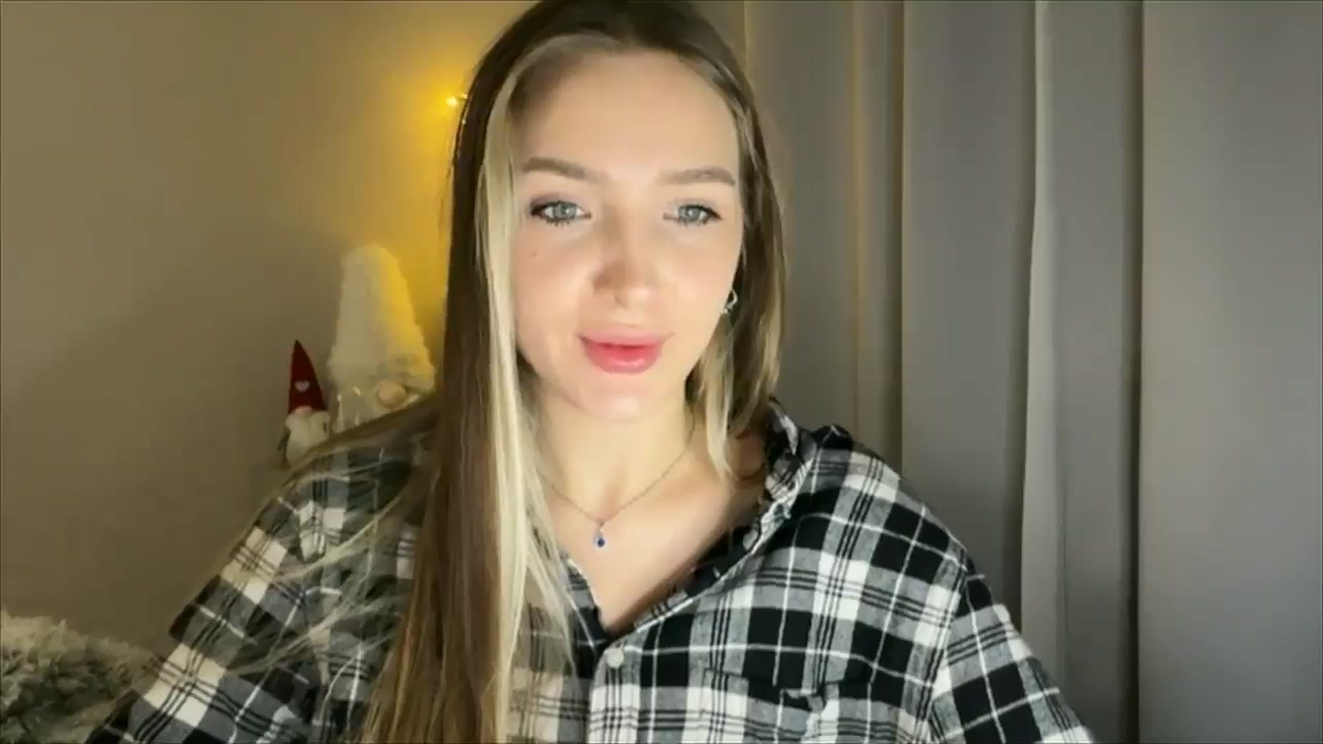 Gallery image thumbnail from My_Diana's myfreecams stream on, 01/29/2025, 23:27 image 12 of 20
