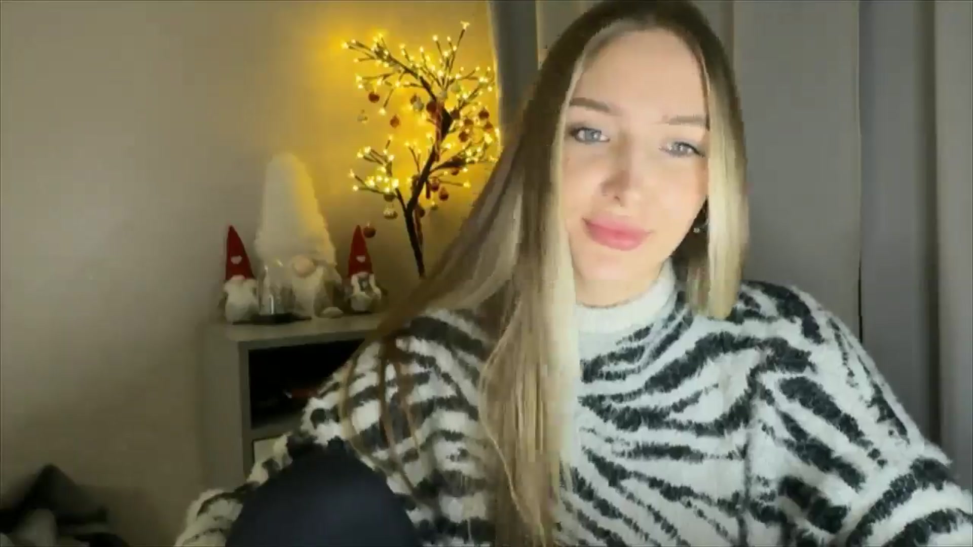 Gallery image thumbnail from My_Diana's myfreecams stream on, 01/30/2025, 17:05 image 20 of 20