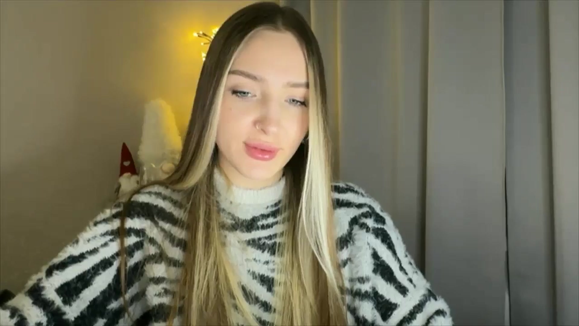 Gallery image thumbnail from My_Diana's myfreecams stream on, 01/30/2025, 17:05 image 10 of 20