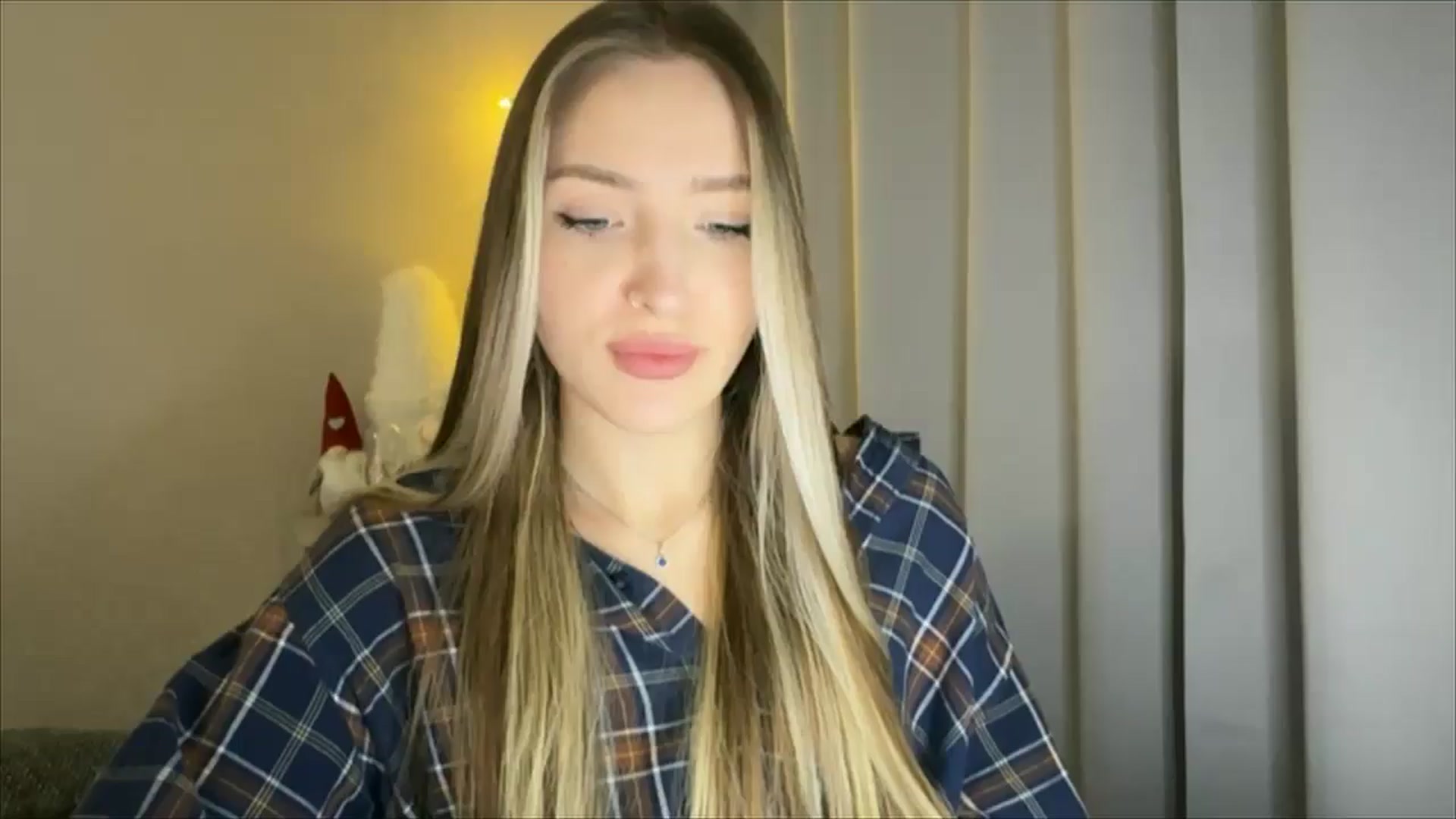 Gallery image thumbnail from My_Diana's myfreecams stream on, 01/31/2025, 15:53 image 11 of 20