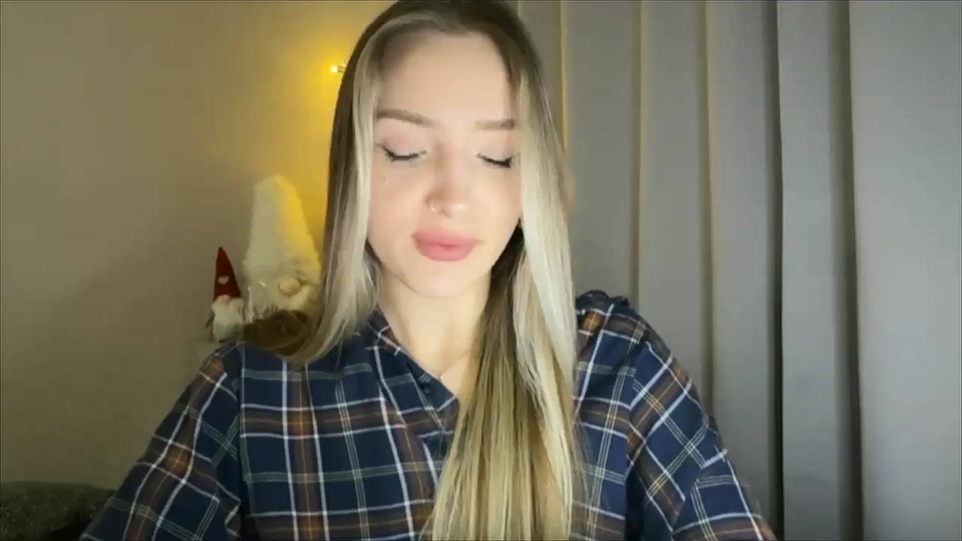 Gallery image thumbnail from My_Diana's myfreecams stream on, 01/31/2025, 15:53 image 9 of 20