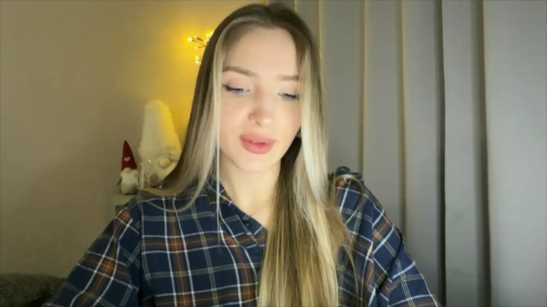 Gallery image thumbnail from My_Diana's myfreecams stream on, 01/31/2025, 15:53 image 7 of 20