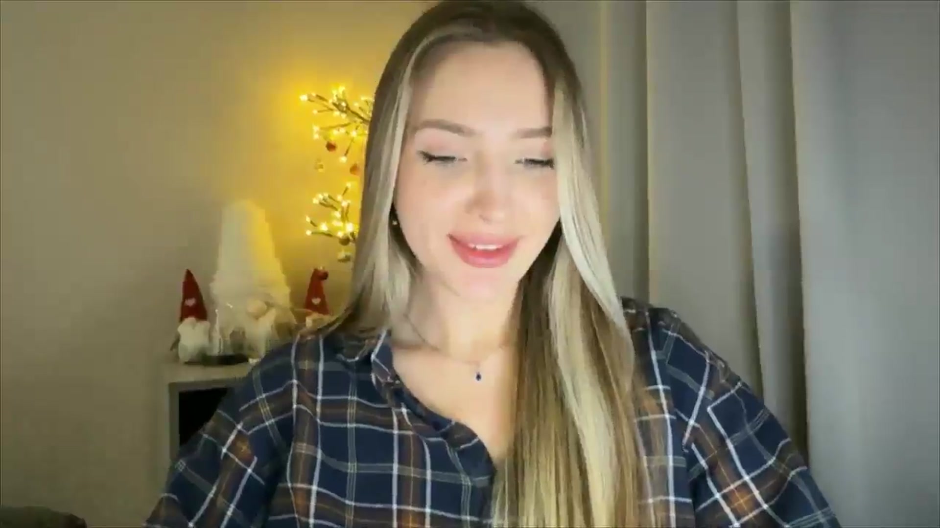 Gallery image thumbnail from My_Diana's myfreecams stream on, 01/31/2025, 22:34 image 13 of 20