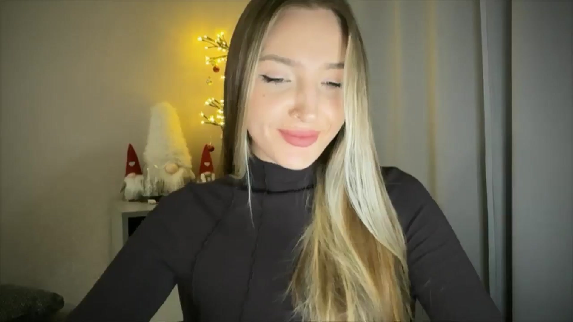 Gallery image thumbnail from My_Diana's myfreecams stream on, 02/01/2025, 15:23 image 13 of 20