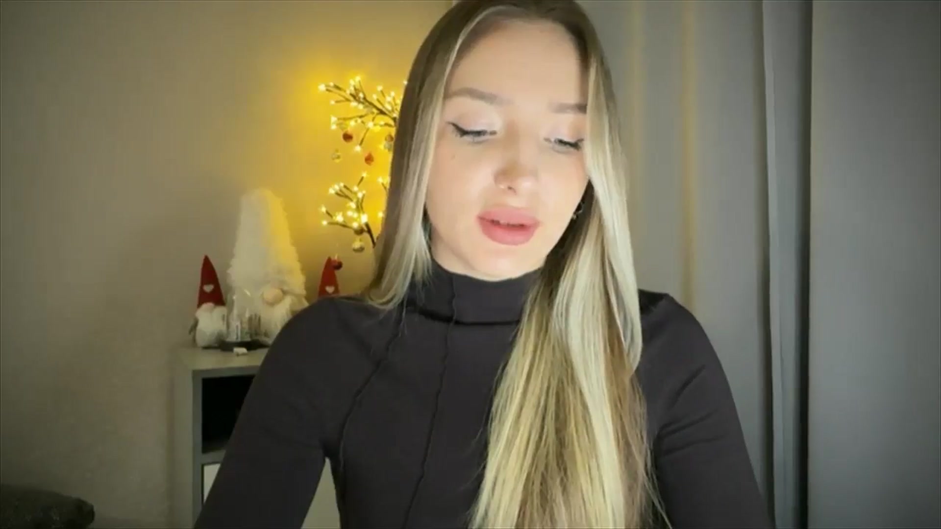 Gallery image thumbnail from My_Diana's myfreecams stream on, 02/01/2025, 15:23 image 16 of 20