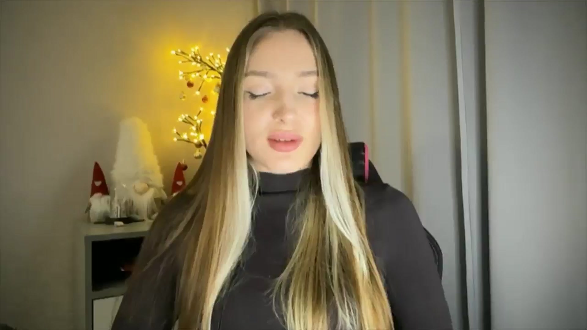 Gallery image thumbnail from My_Diana's myfreecams stream on, 02/01/2025, 15:59 image 16 of 20