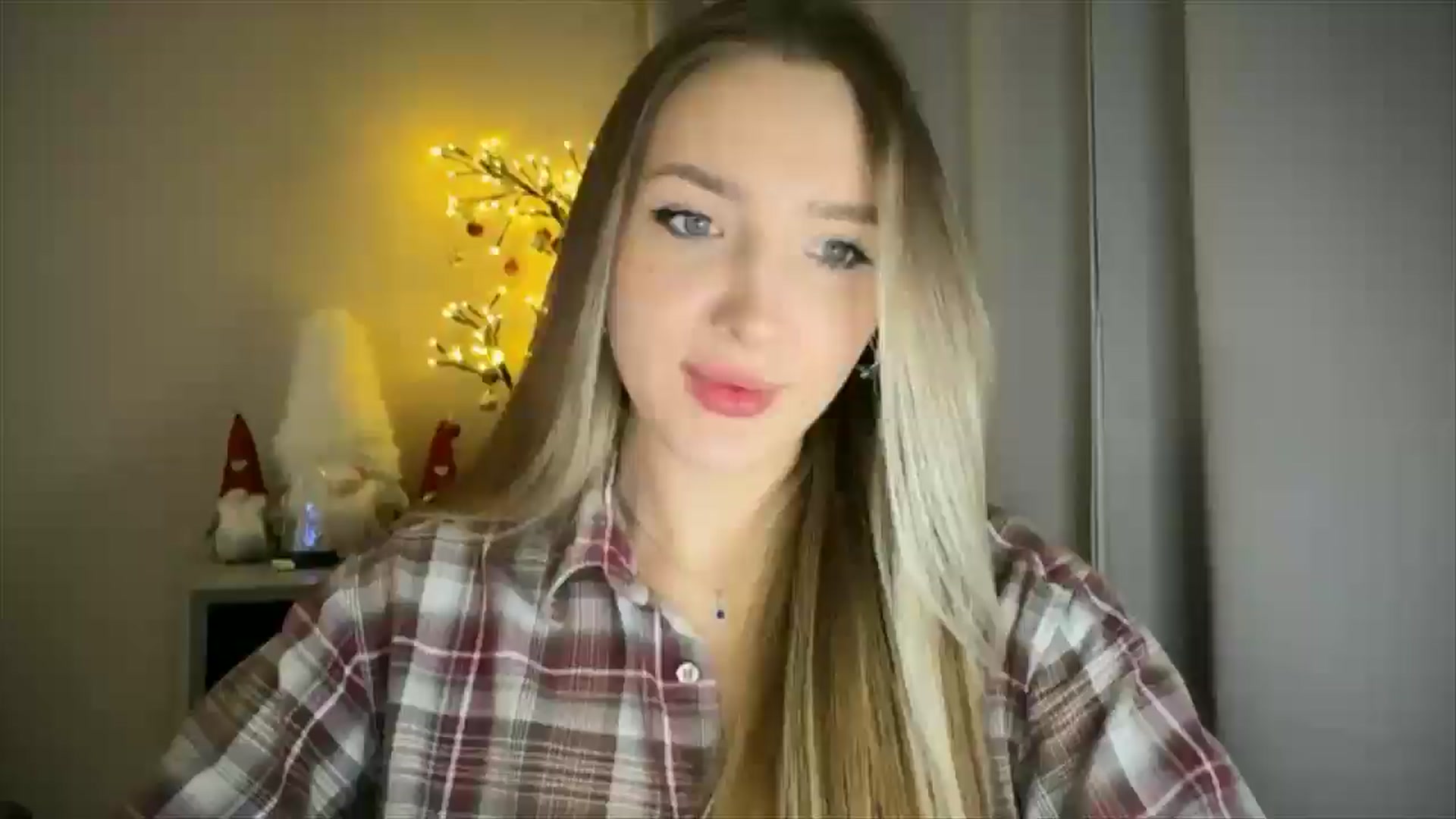 Gallery image thumbnail from My_Diana's myfreecams stream on, 02/02/2025, 21:19 image 20 of 20