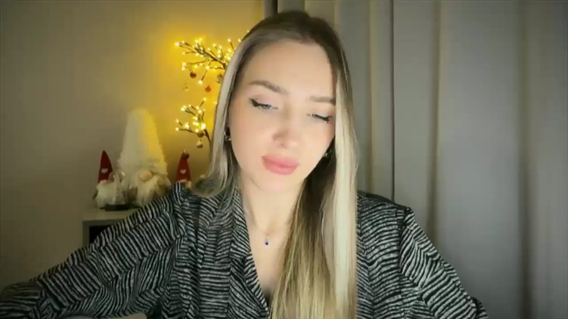 Gallery image thumbnail from My_Diana's myfreecams stream on, 02/04/2025, 22:10 image 7 of 20