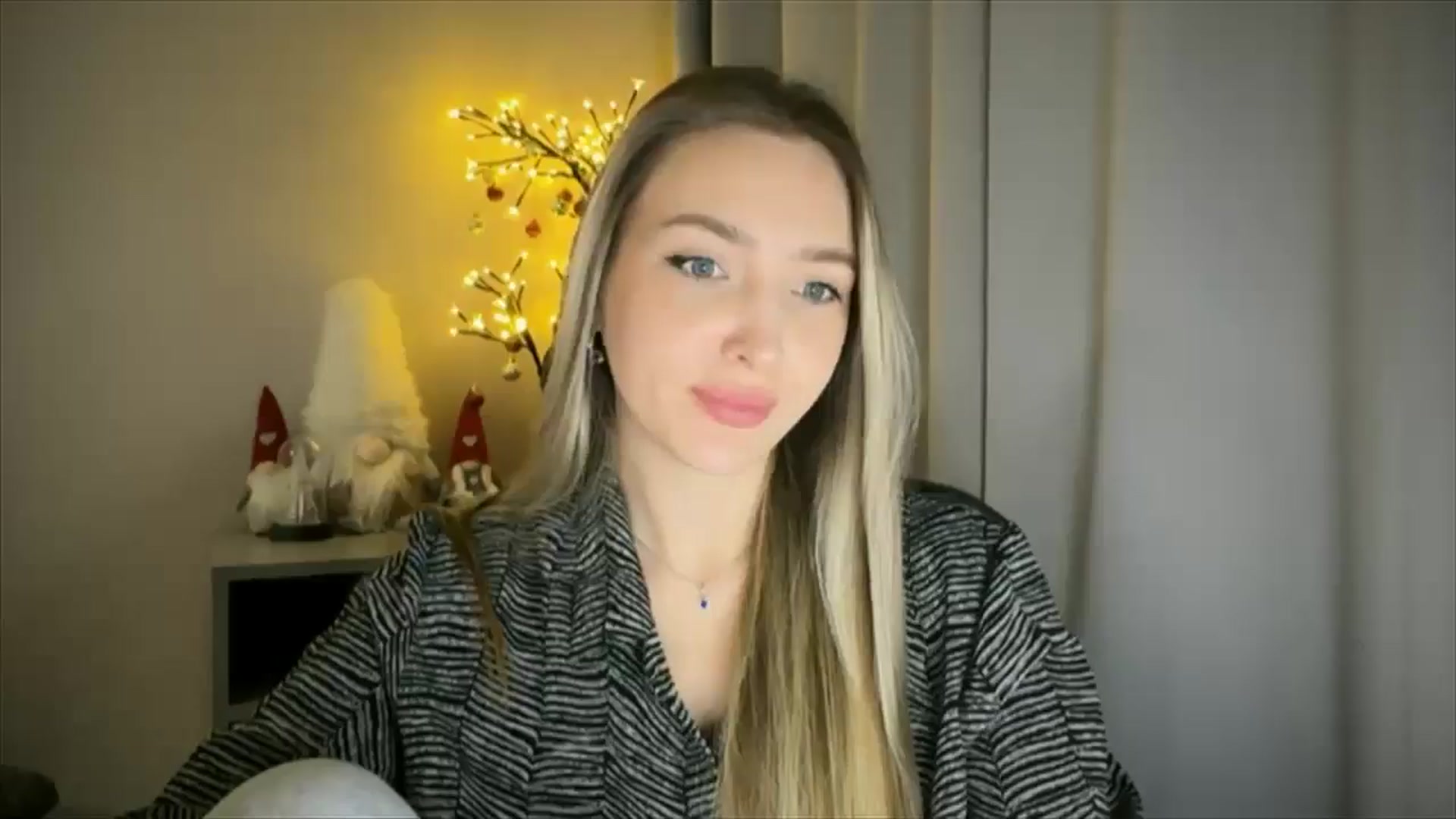 Gallery image thumbnail from My_Diana's myfreecams stream on, 02/04/2025, 22:10 image 5 of 20
