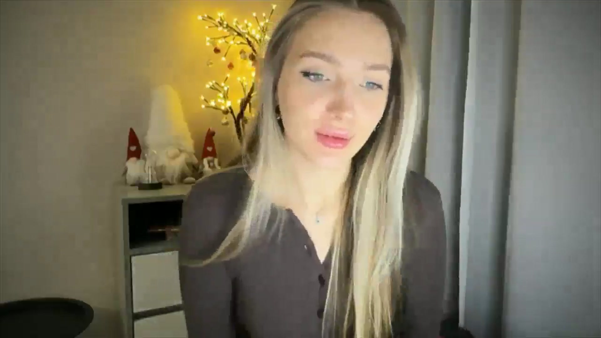 Gallery image thumbnail from My_Diana's myfreecams stream on, 02/09/2025, 21:50 image 11 of 20