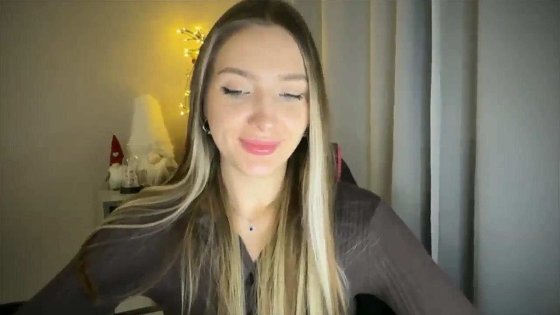 Gallery image thumbnail from My_Diana's myfreecams stream on, 02/09/2025, 21:50 image 5 of 20