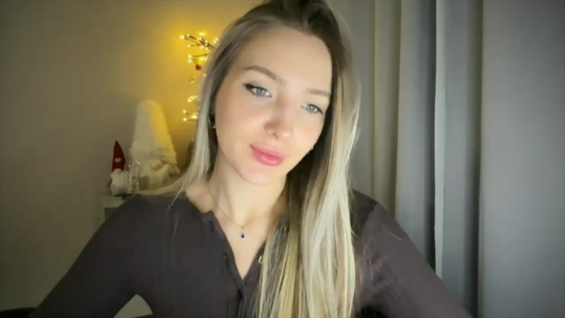 Gallery image thumbnail from My_Diana's myfreecams stream on, 02/09/2025, 21:50 image 10 of 20