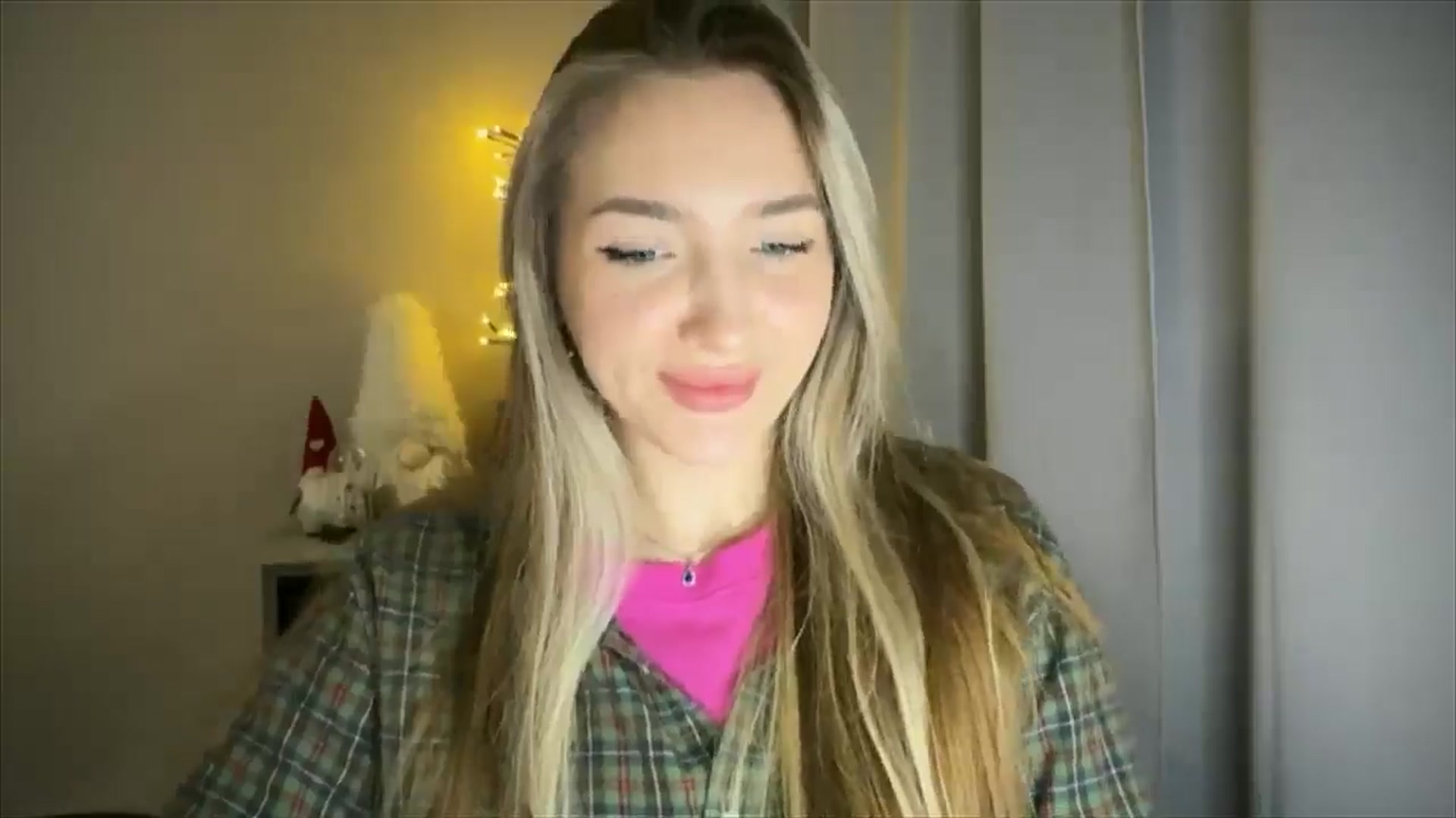 Gallery image thumbnail from My_Diana's myfreecams stream on, 02/11/2025, 20:41 image 20 of 20