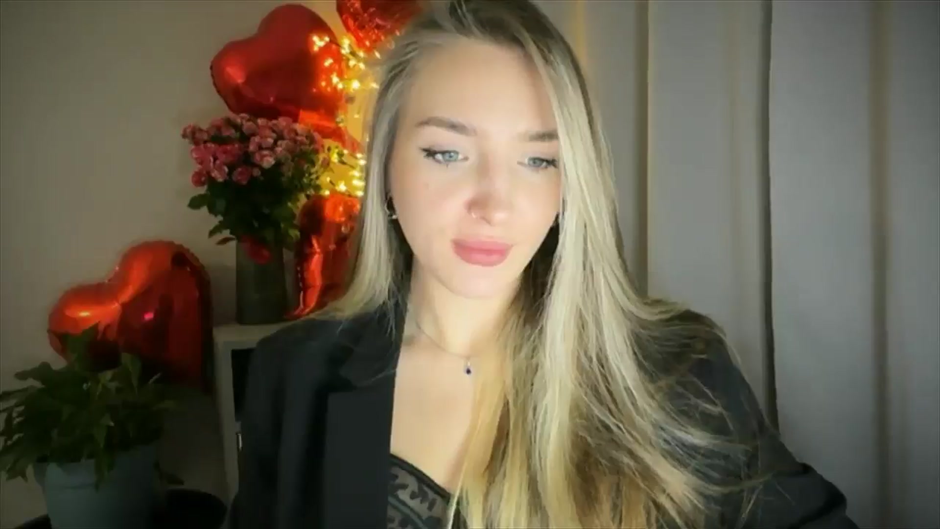Gallery image thumbnail from My_Diana's myfreecams stream on, 02/14/2025, 15:42 image 18 of 20
