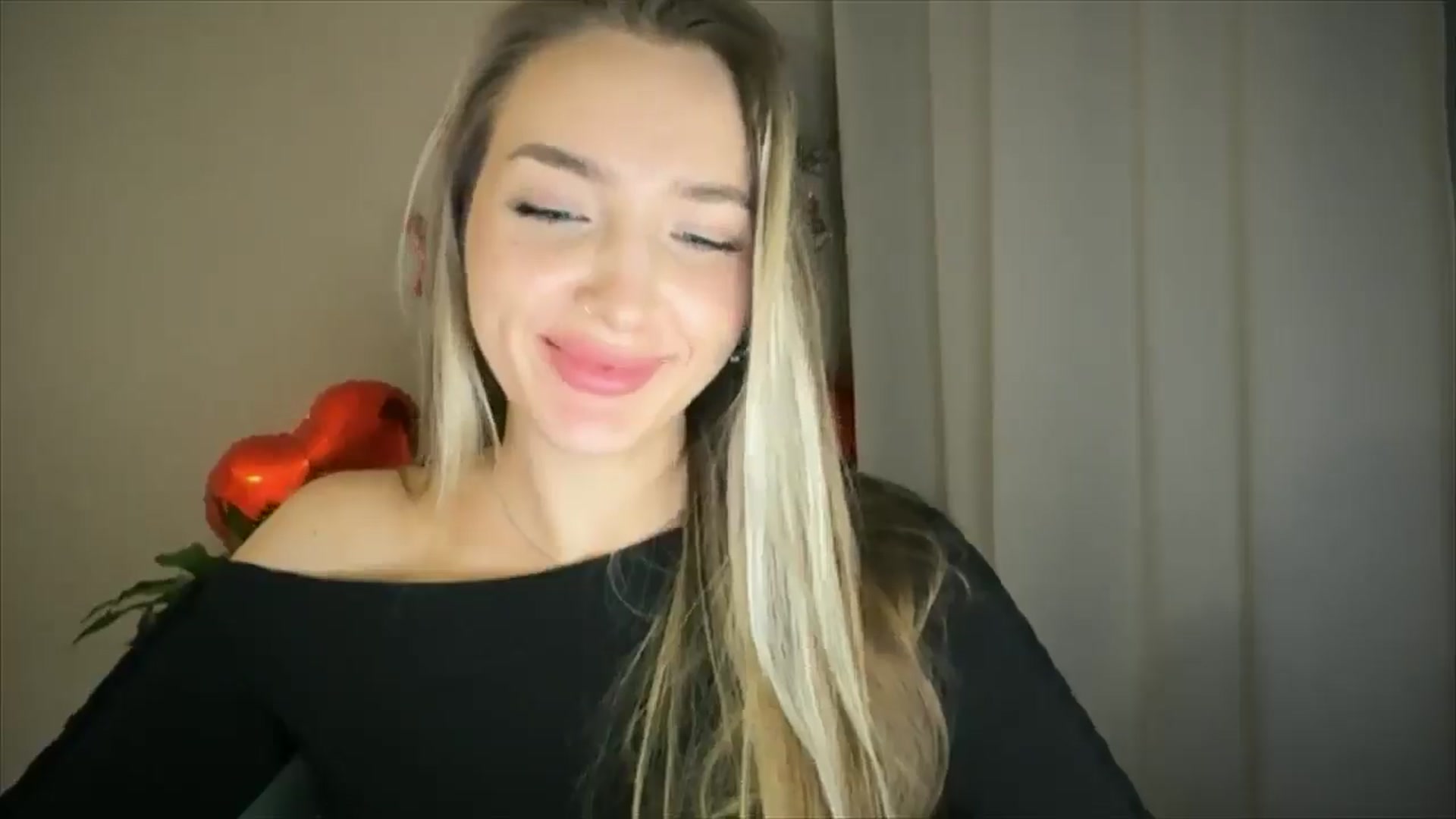 Gallery image thumbnail from My_Diana's myfreecams stream on, 02/15/2025, 23:46 image 16 of 20