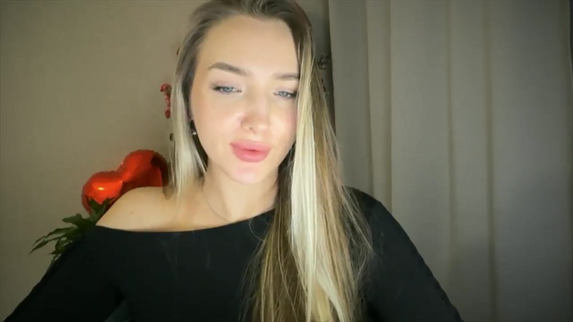 Gallery image thumbnail from My_Diana's myfreecams stream on, 02/15/2025, 23:46 image 15 of 20