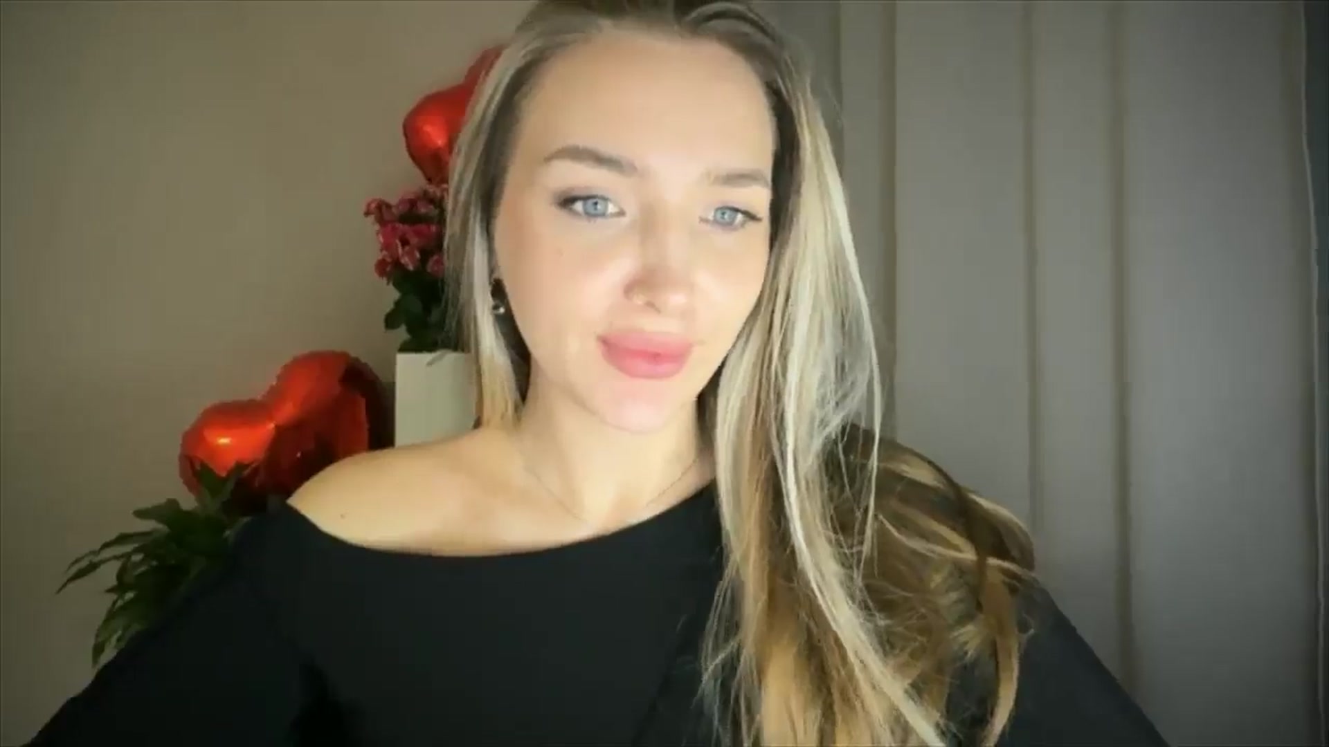 Gallery image thumbnail from My_Diana's myfreecams stream on, 02/15/2025, 23:46 image 2 of 20