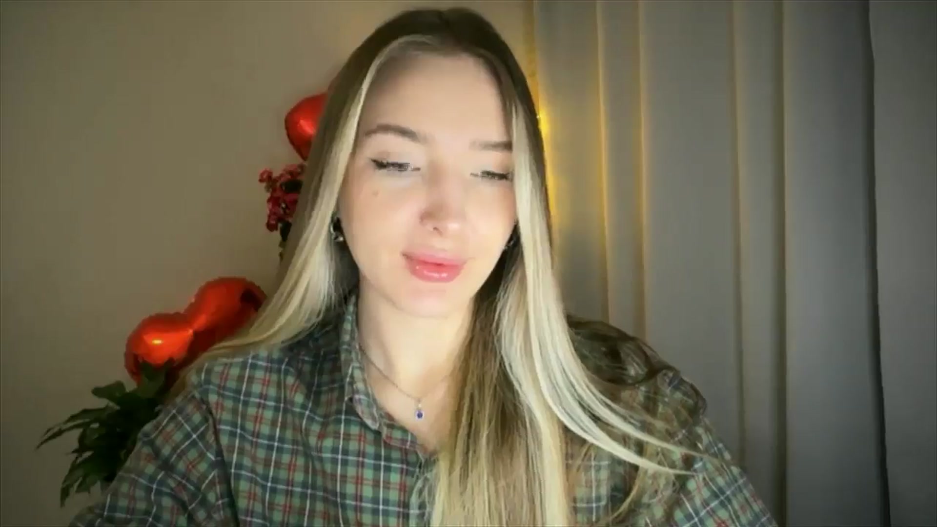 Gallery image thumbnail from My_Diana's myfreecams stream on, 02/16/2025, 16:33 image 7 of 20