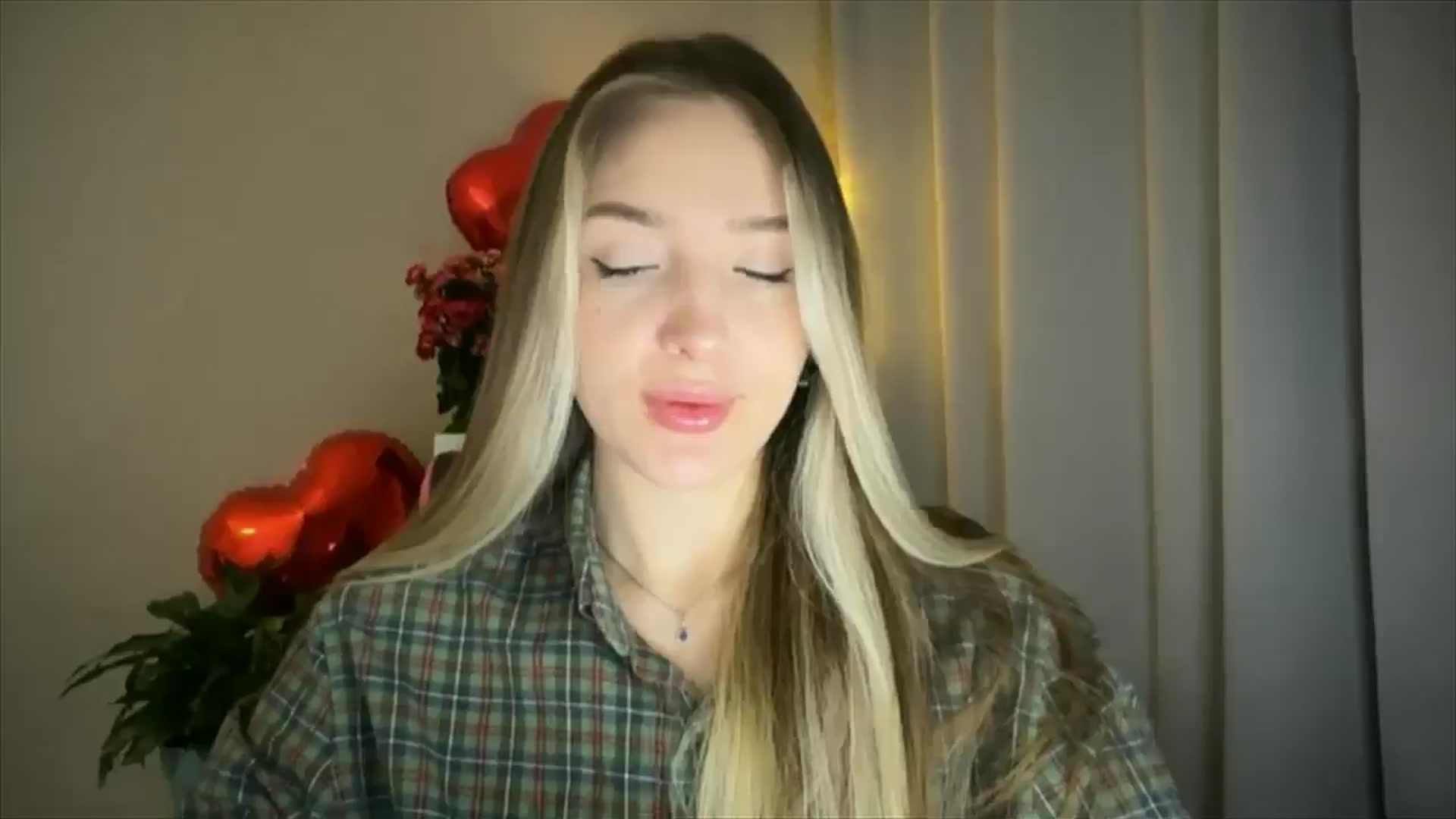 Gallery image thumbnail from My_Diana's myfreecams stream on, 02/16/2025, 16:33 image 8 of 20