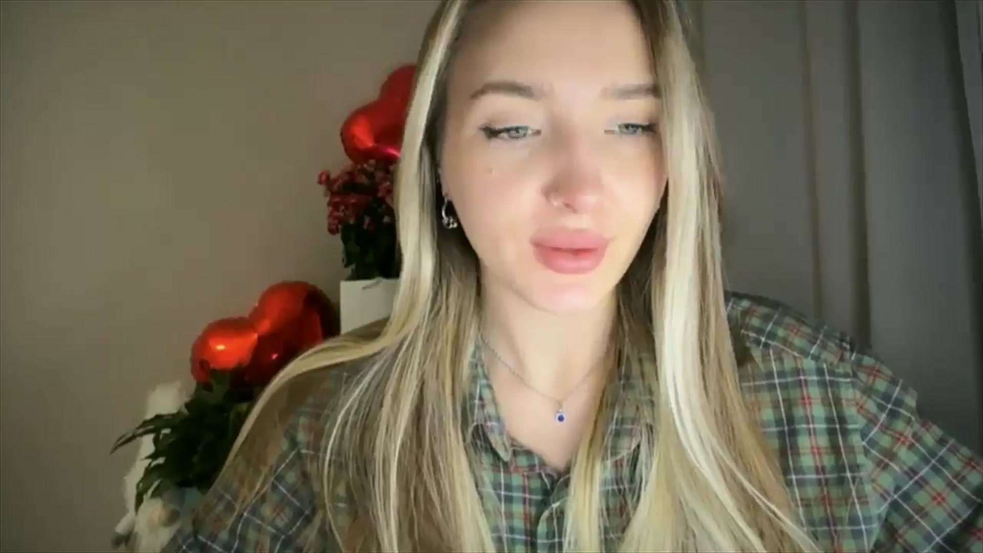Gallery image thumbnail from My_Diana's myfreecams stream on, 02/16/2025, 22:19 image 8 of 20