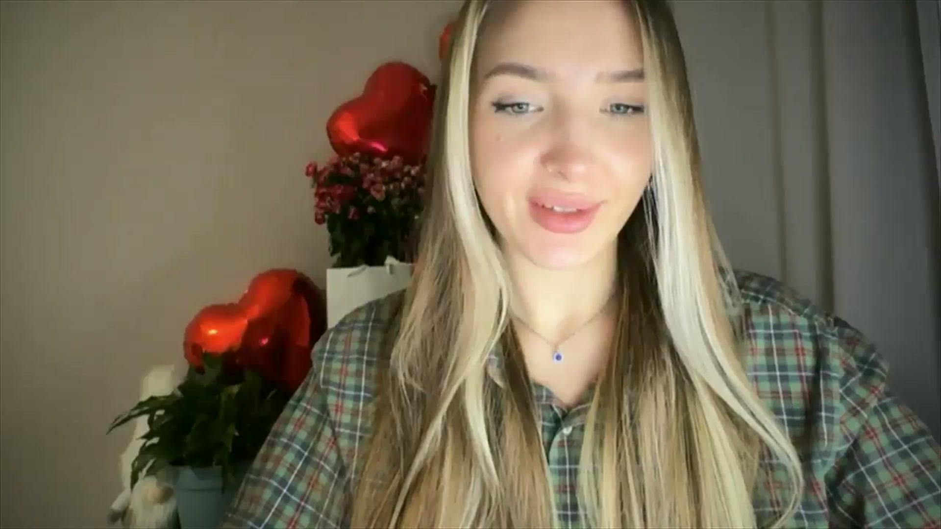 Gallery image thumbnail from My_Diana's myfreecams stream on, 02/16/2025, 23:29 image 6 of 20