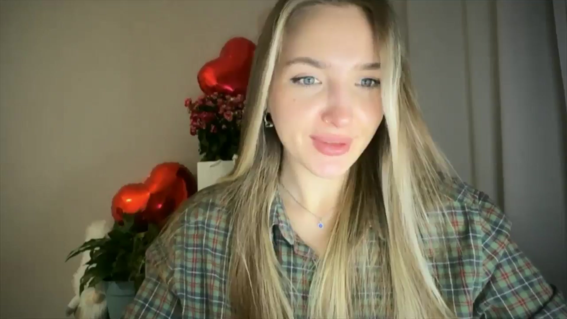 Gallery image thumbnail from My_Diana's myfreecams stream on, 02/16/2025, 23:29 image 2 of 20