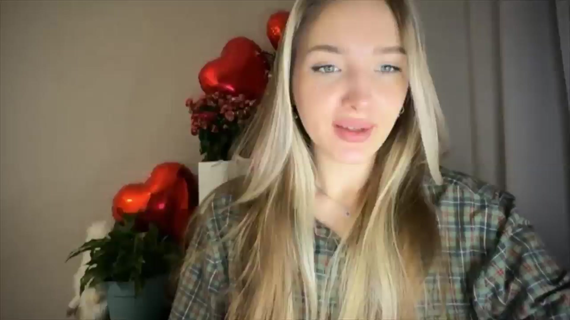 Gallery image thumbnail from My_Diana's myfreecams stream on, 02/16/2025, 23:29 image 1 of 20
