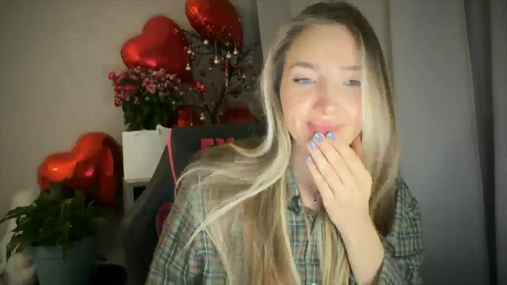 Gallery image thumbnail from My_Diana's myfreecams stream on, 02/16/2025, 23:29 image 13 of 20